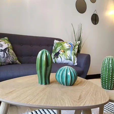 1 Emplacement Parfait ! 150m De La Et De La Rue Pietonne Διαμέρισμα